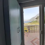 Avra شقة *