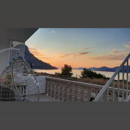 Avra Lejlighed Masouri