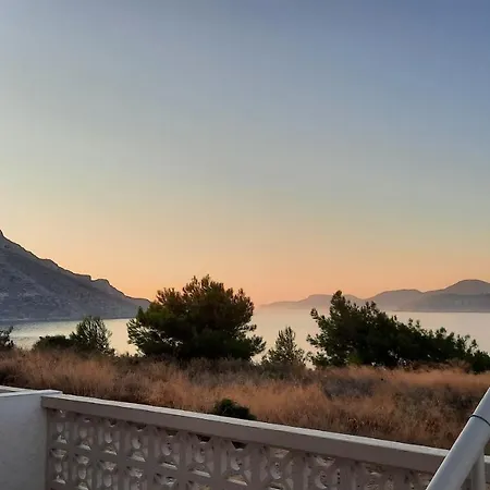Apartment Avra Masouri