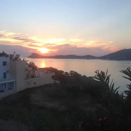Apartment Avra *